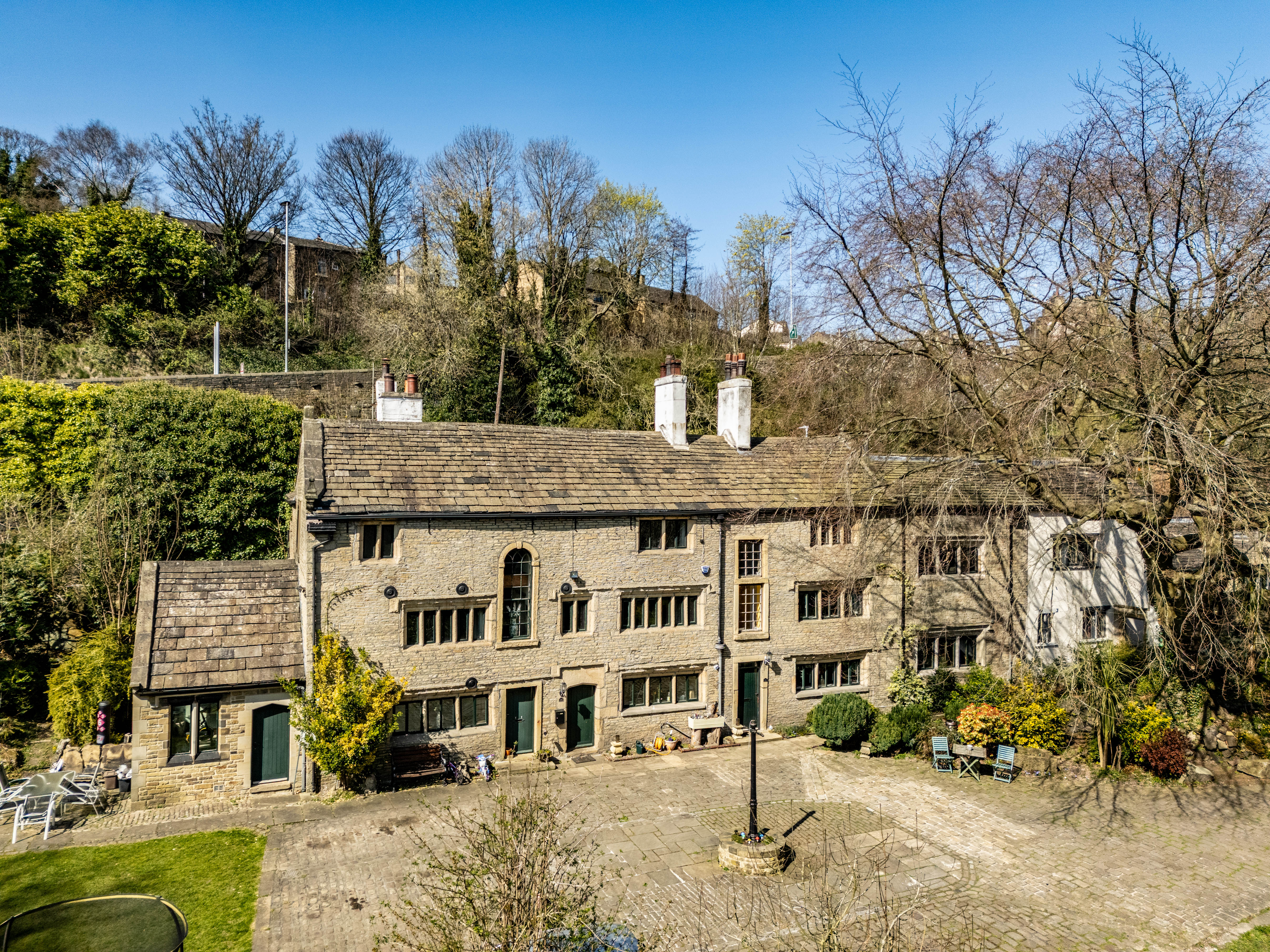 13 bedroom property for sale 0