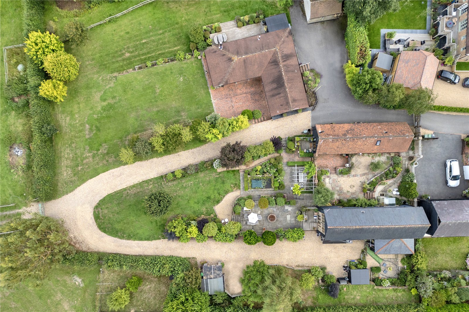 8 bedroom detached house for sale 0