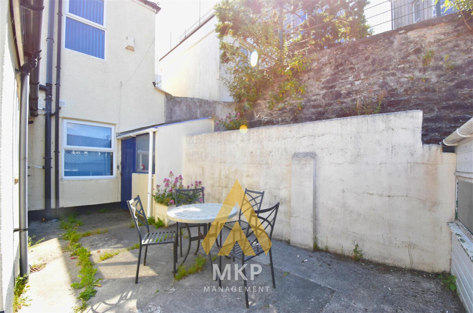 1-bed house on 18fdsj, 324adfg, Derry Avenue, Plymouth, £524/mo