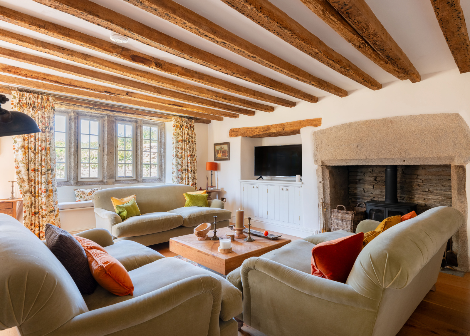 12 bedroom barn conversion for sale 0