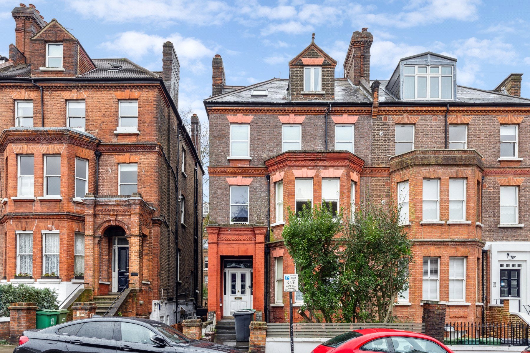 6 bedroom end terrace house for sale in London