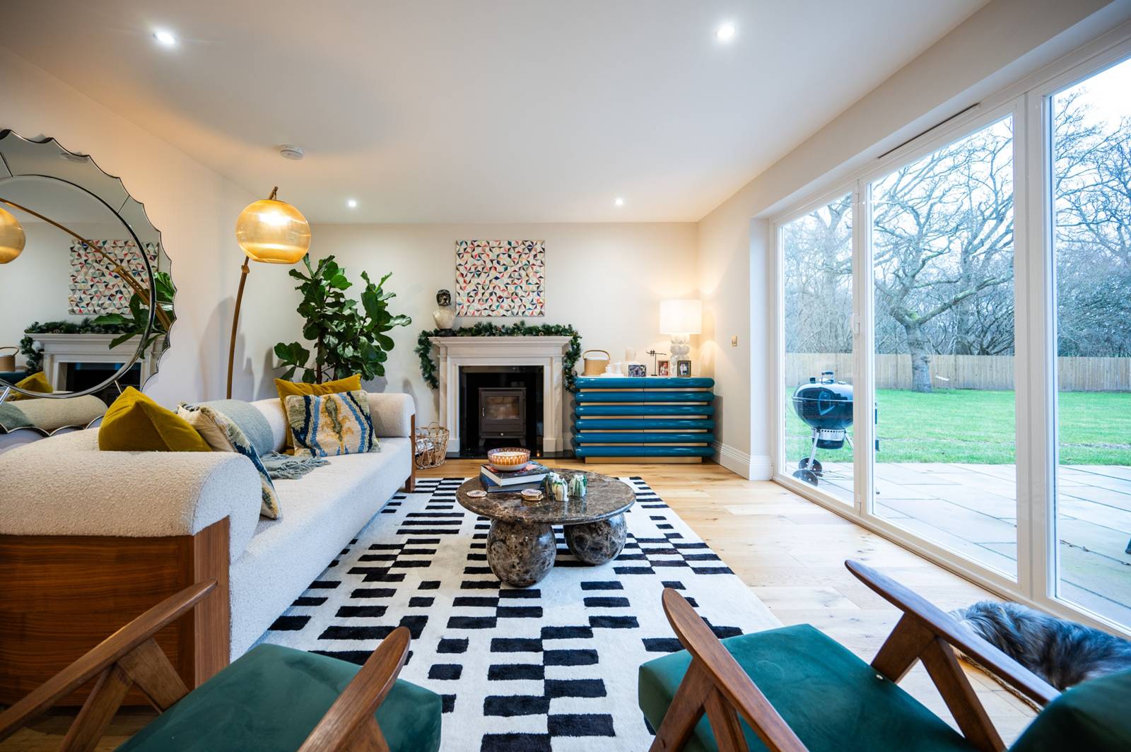 4 bedroom detached house for sale 0