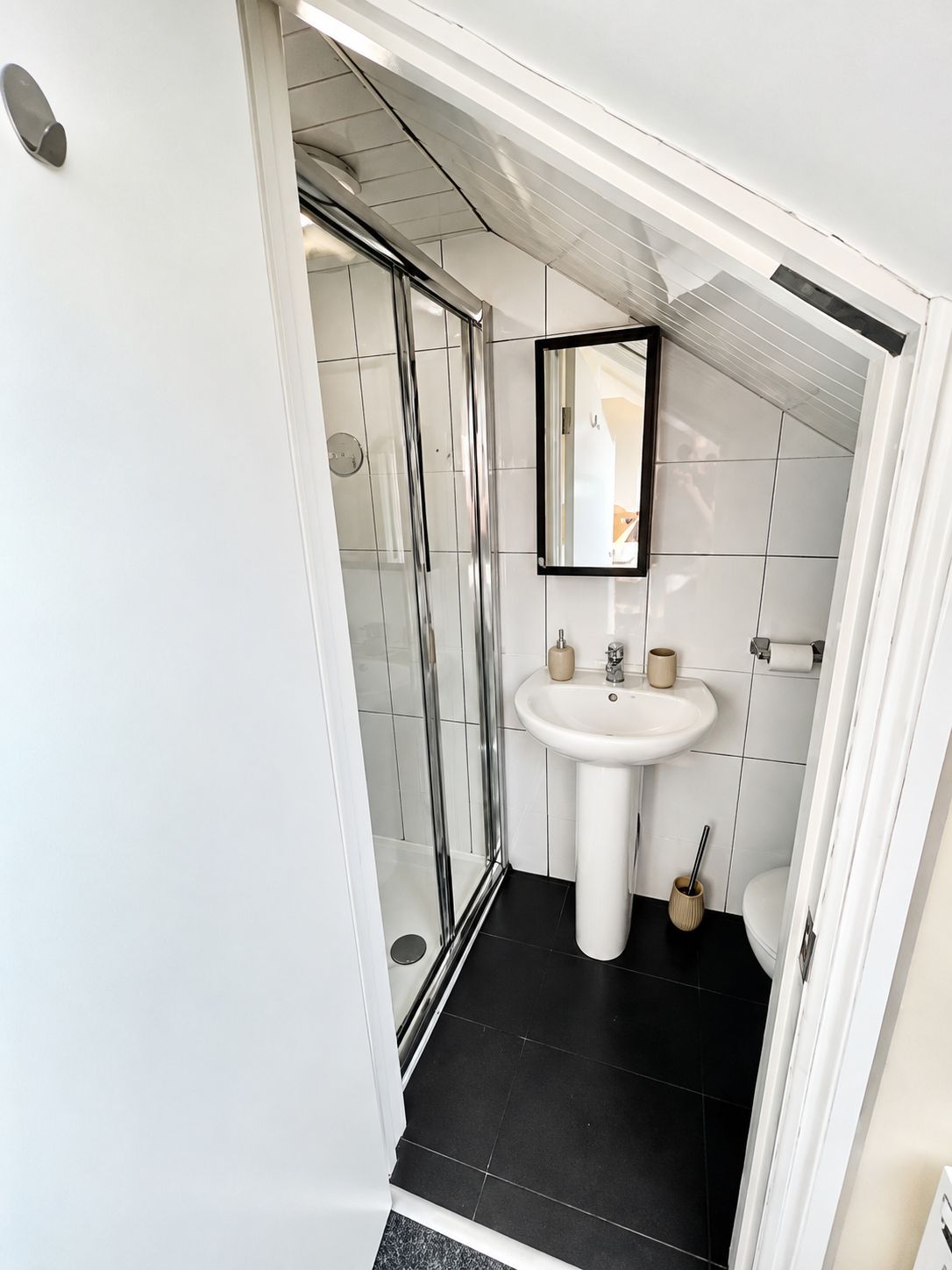 5, Springfield Road, Walthamstow photo 5