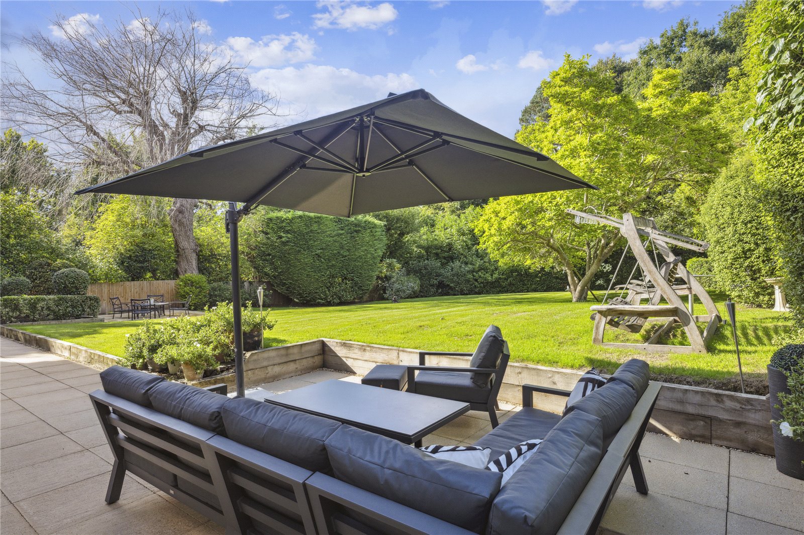 Photos of Steels Lane, Oxshott, Leatherhead, Surrey KT22 62483404