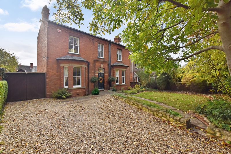 4-bed detached on 15, Hamilton Road, Lincoln, £525,000