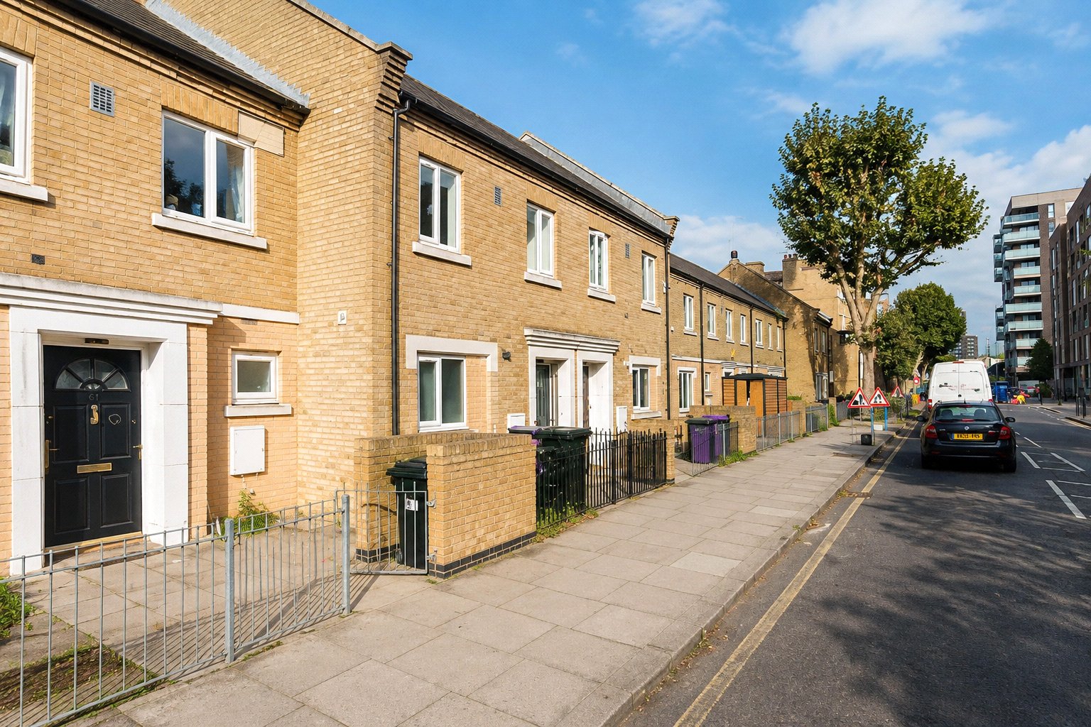 55, Abbott Road, London photo 3