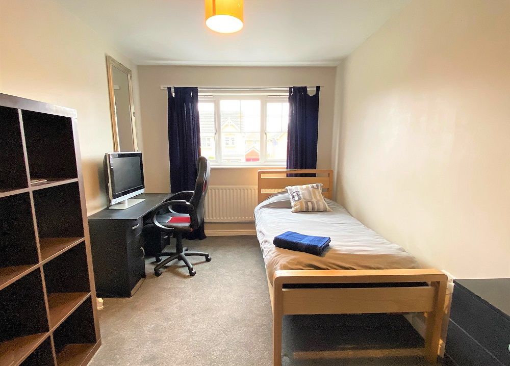 Photos of Dover Way, Dunfermline KY11 64071981 PrimeLocation