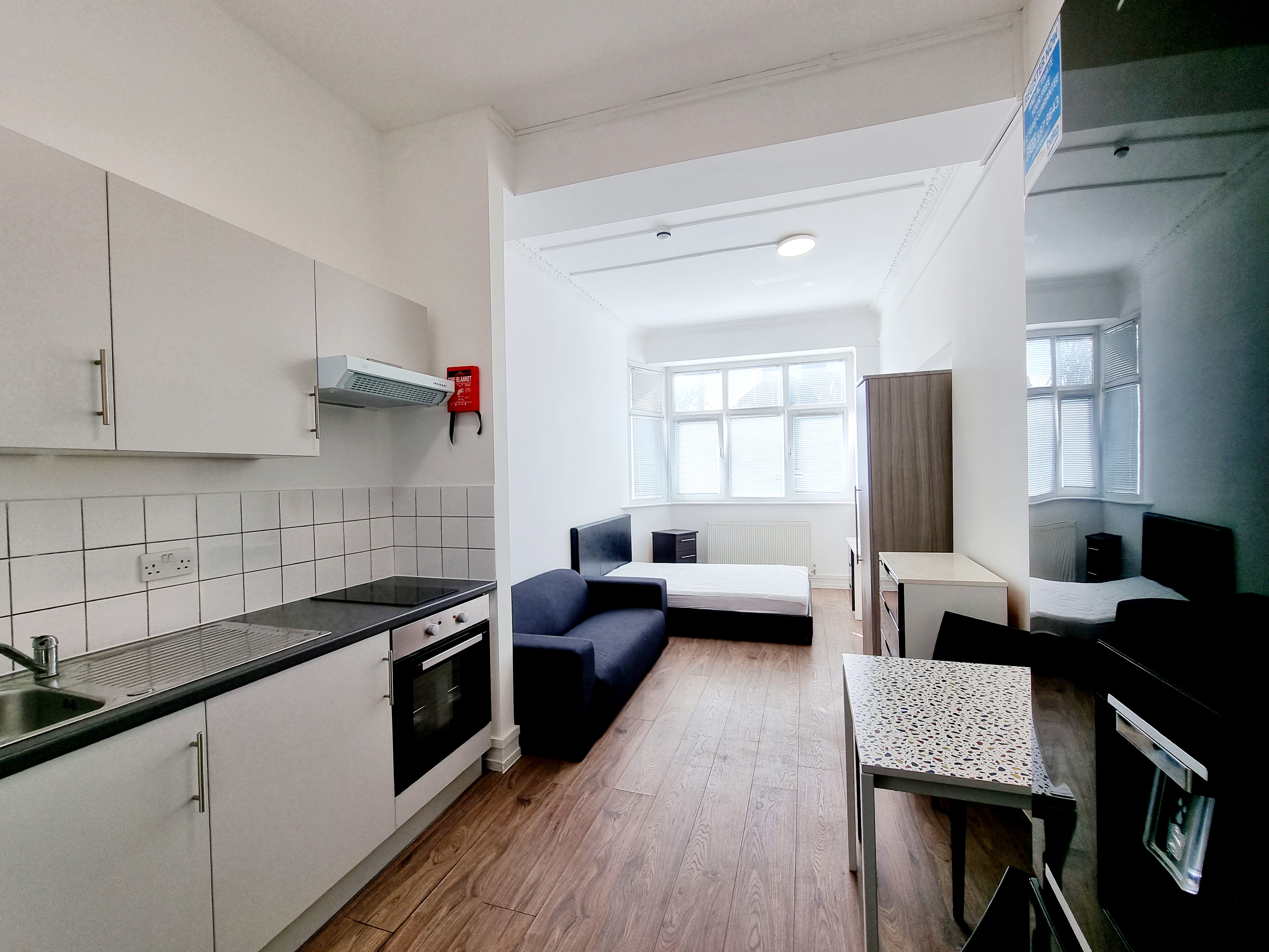 2, Burnside Road, DAGENHAM photo 4