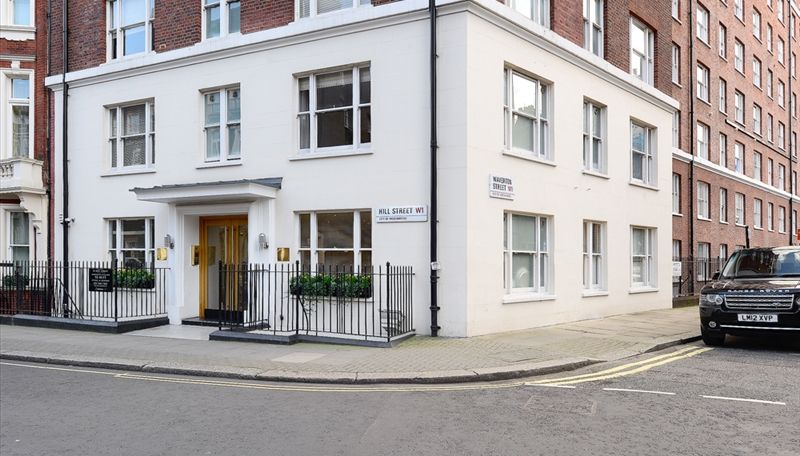 Flat 48, London photo 2
