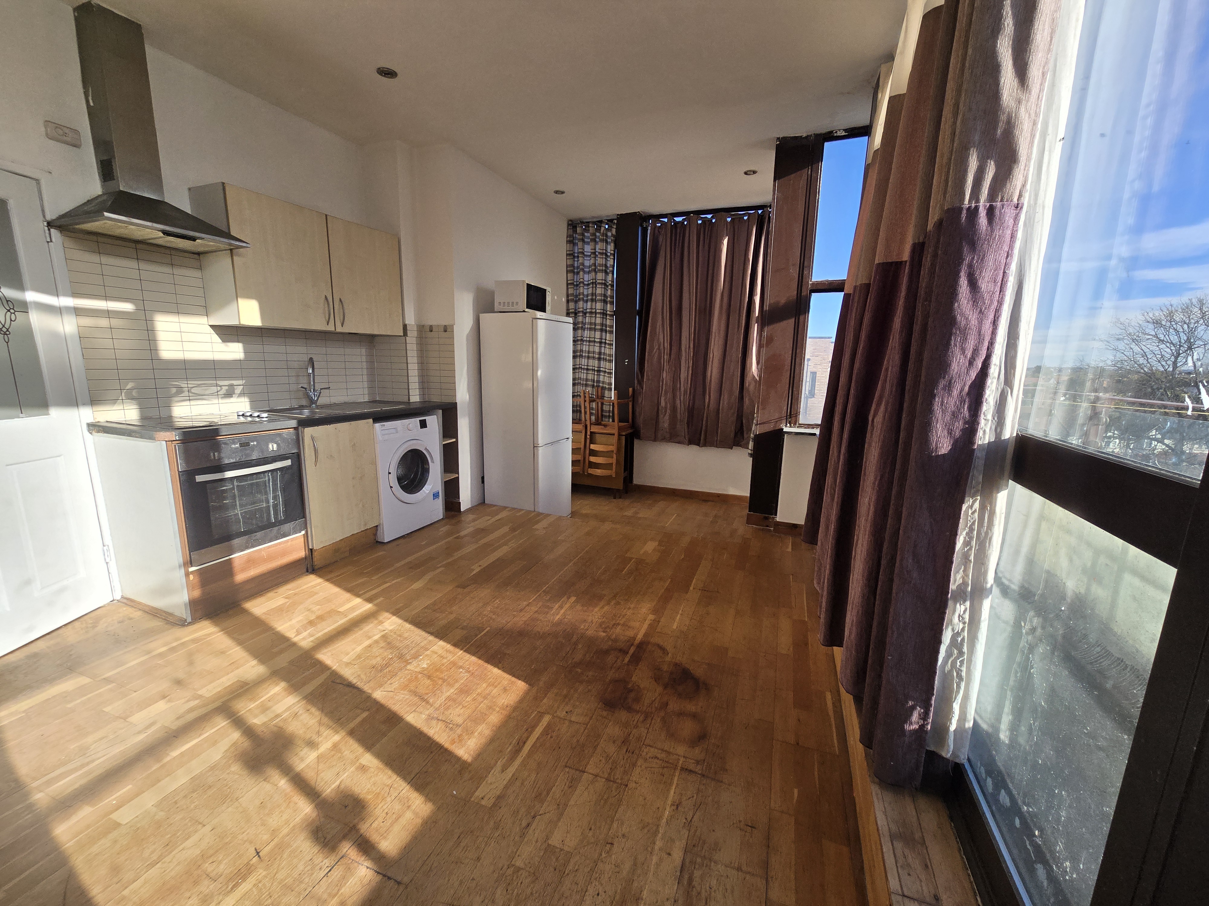 Bonnersfield Lane, Harrow photo 4