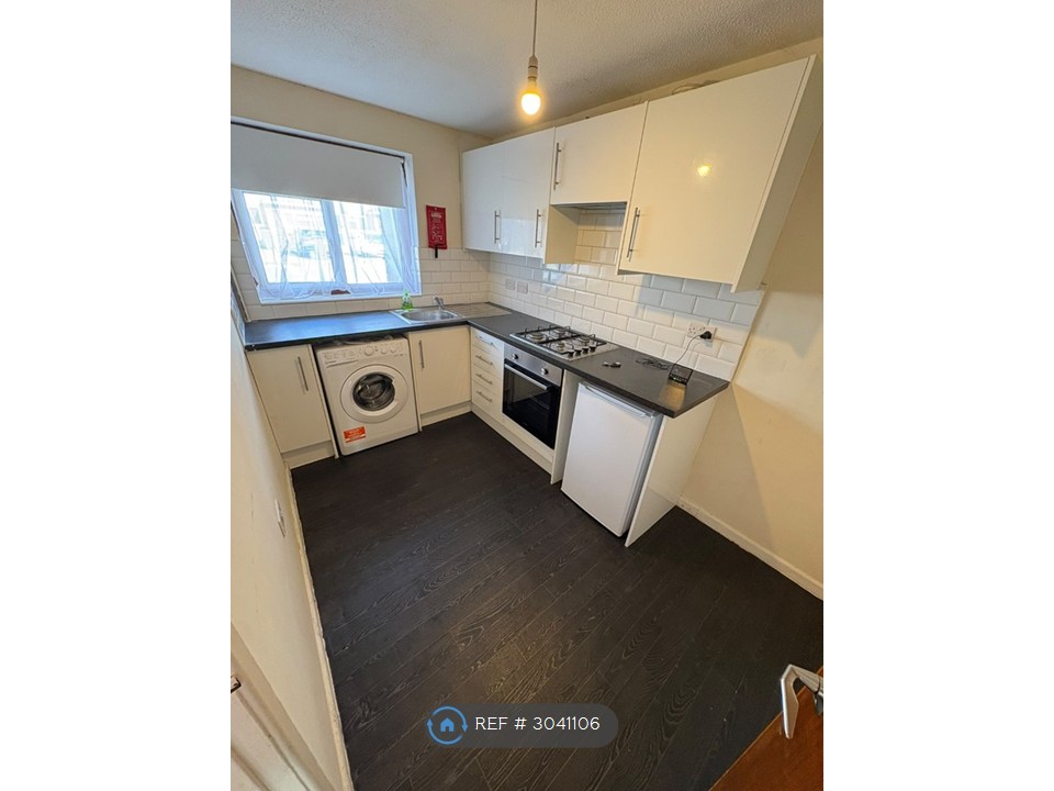 Chantry Lane, London Colney, St. Albans photo 4
