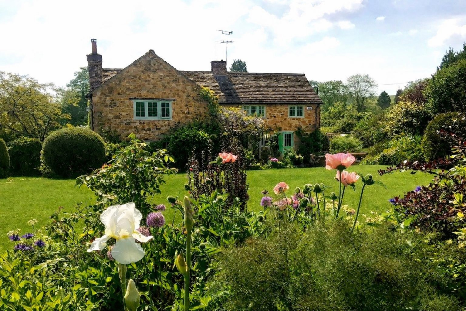 3 bedroom flat for sale in London