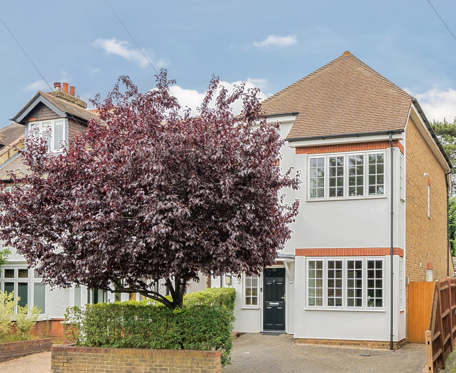 4 bedroom maisonette for sale