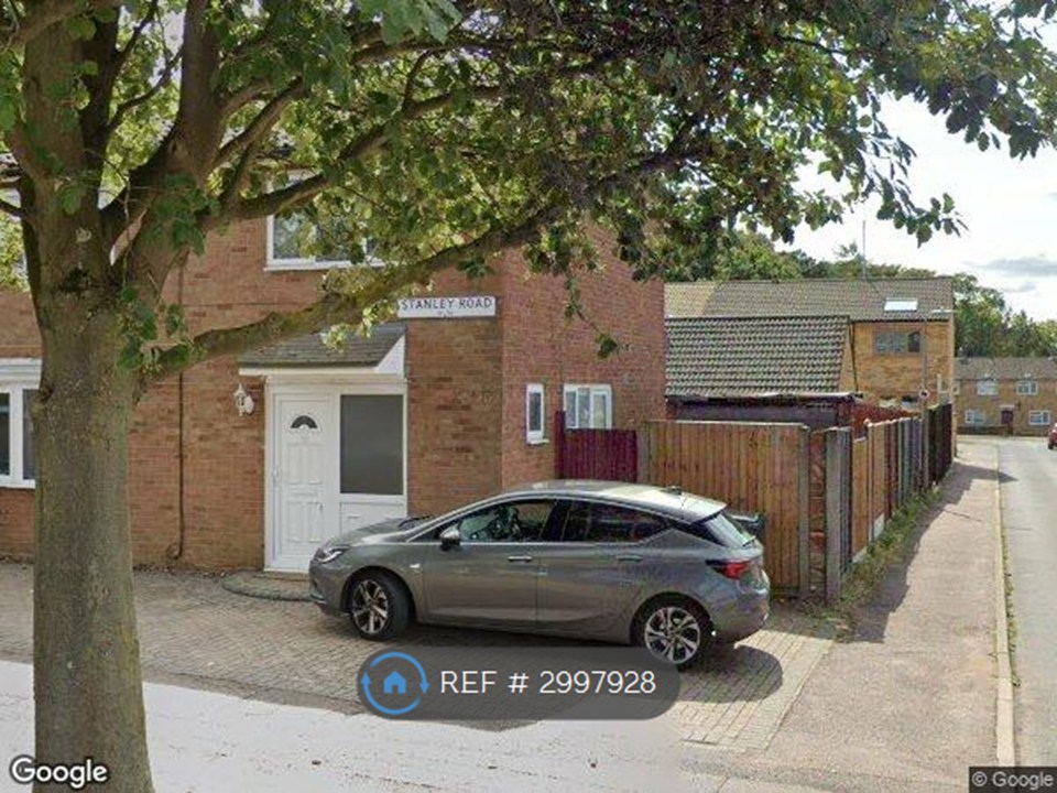Stanley Road, Stevenage photo 2
