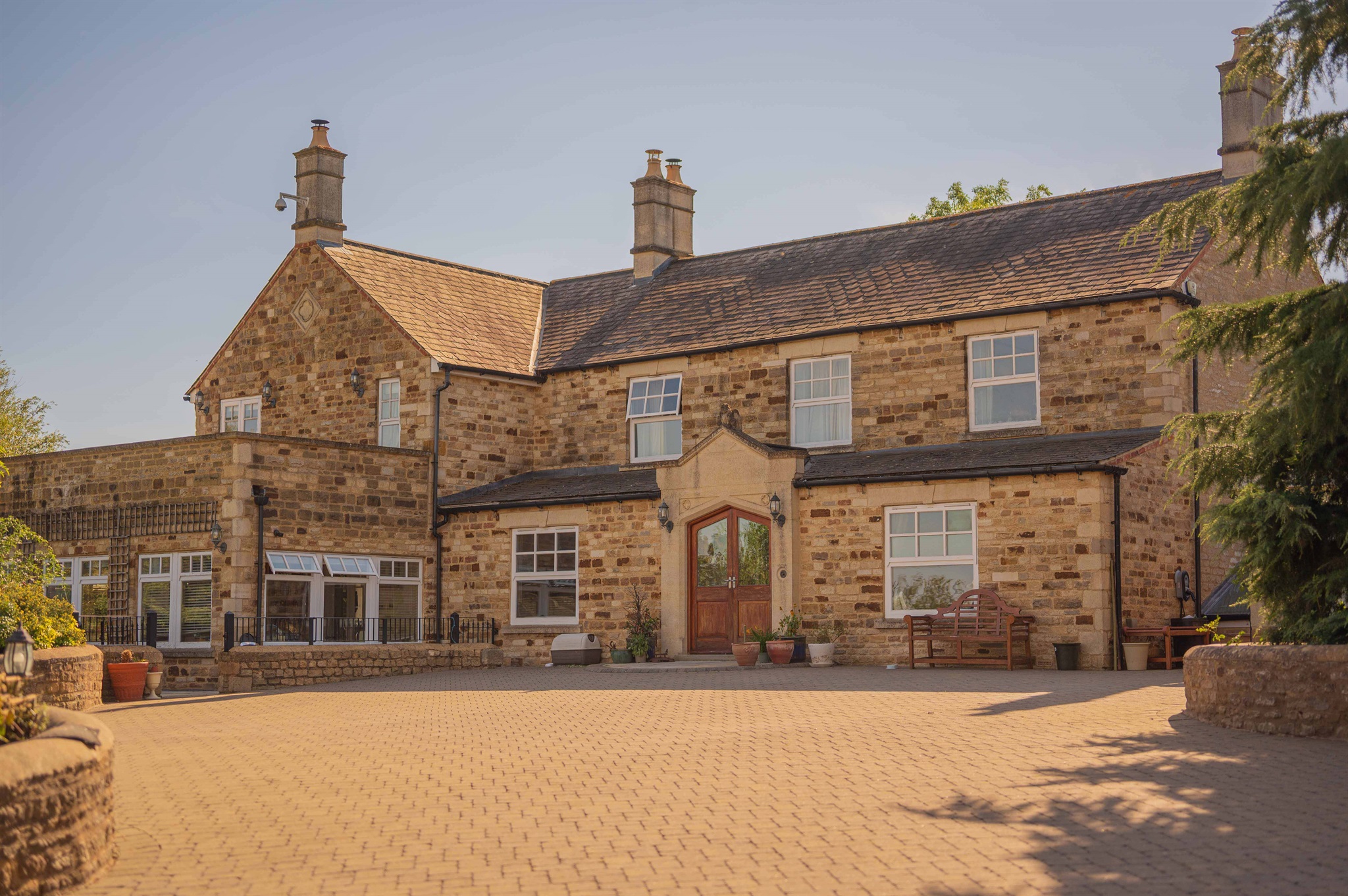 7 bedroom detached house for sale 0