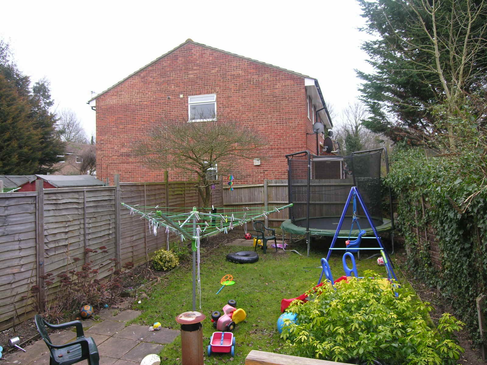 32, Bunces Close, Berks photo 4