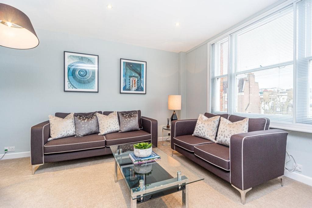 Flat 54, 39, Hill Street, Mayfair photo 3