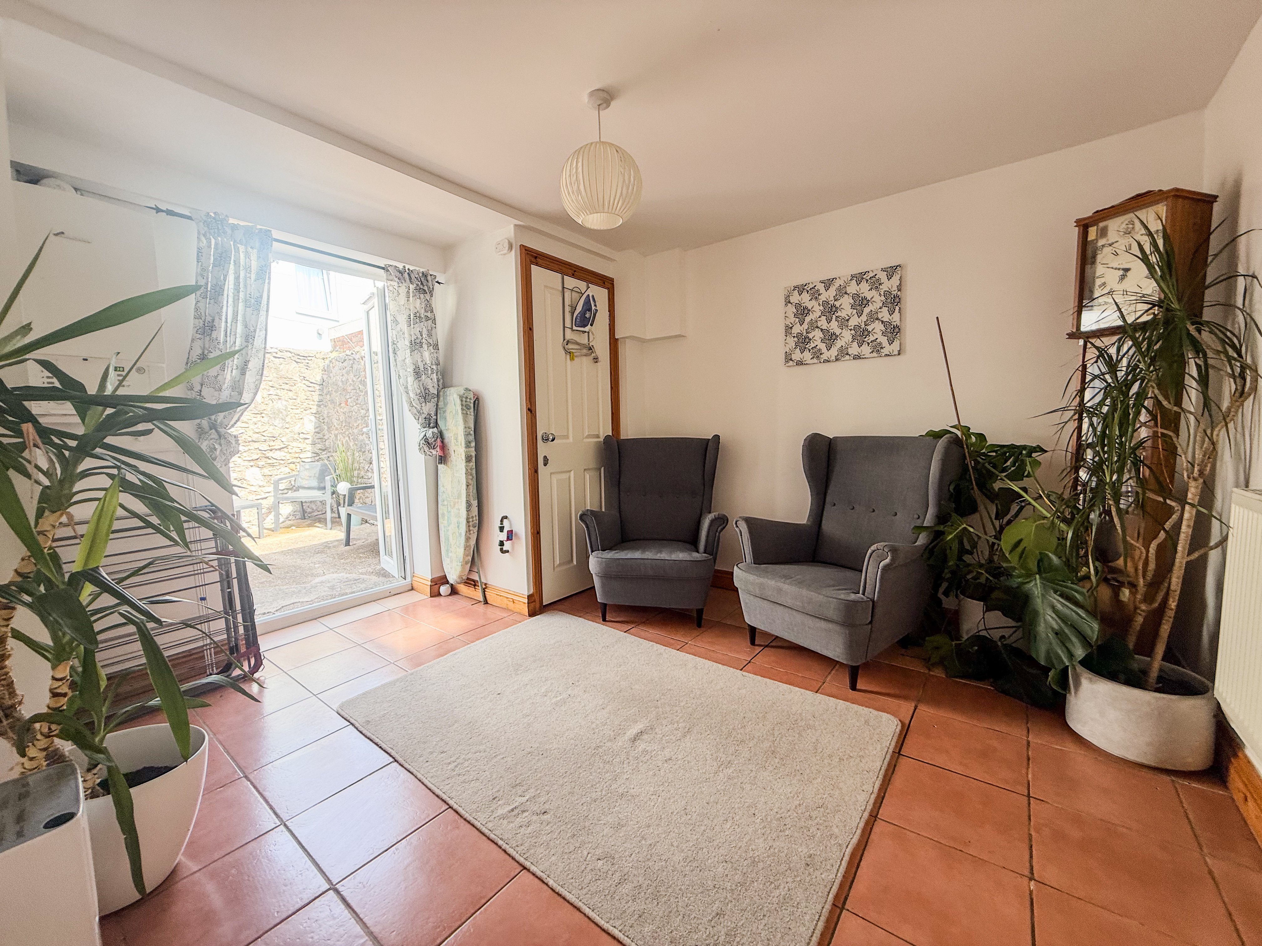 Room 3, Exmouth photo 4