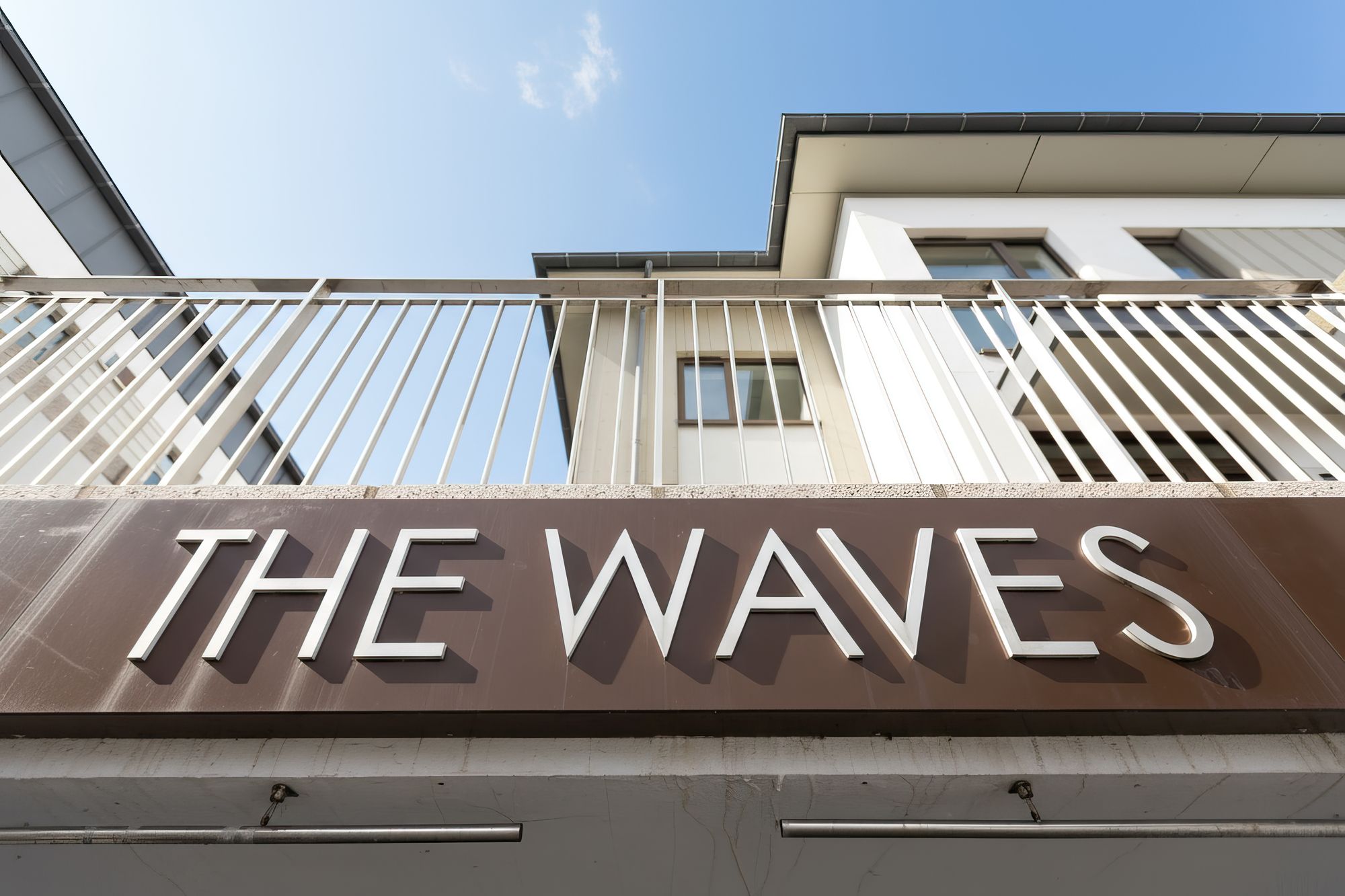 2 bedroom flat for sale 0