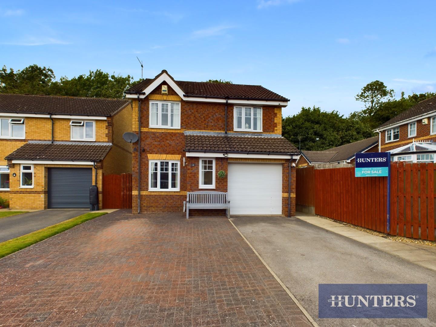 3-bed house on 4, Nidderdale Close, Bridlington, £250,000