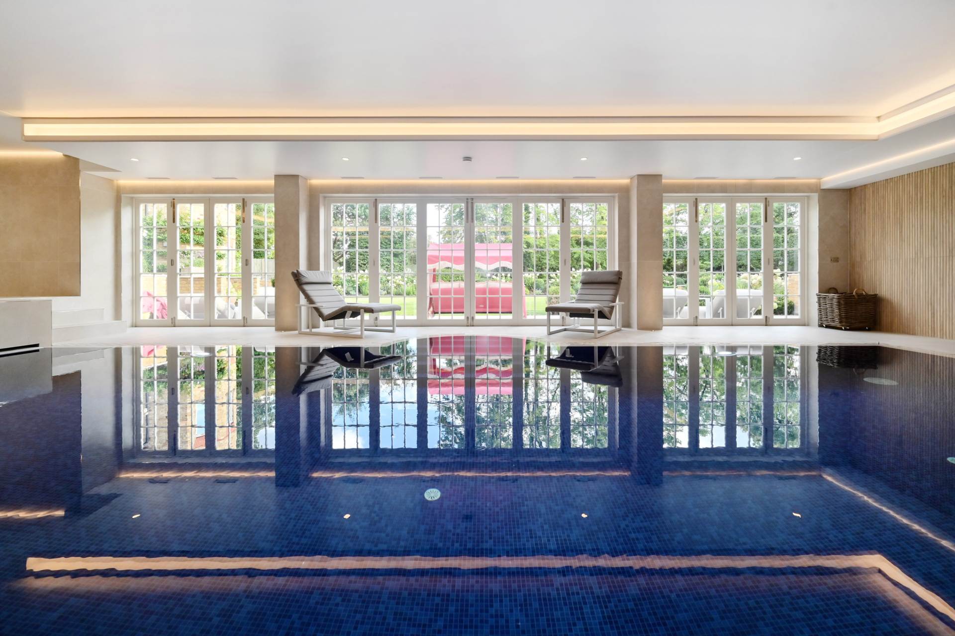 10 bedroom property for sale 0