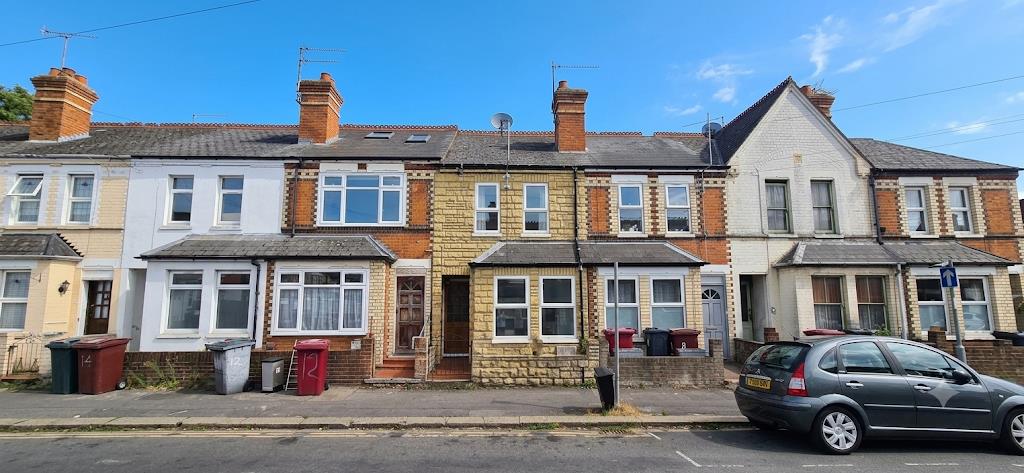 10, Pitcroft Avenue, Berkshire photo 2