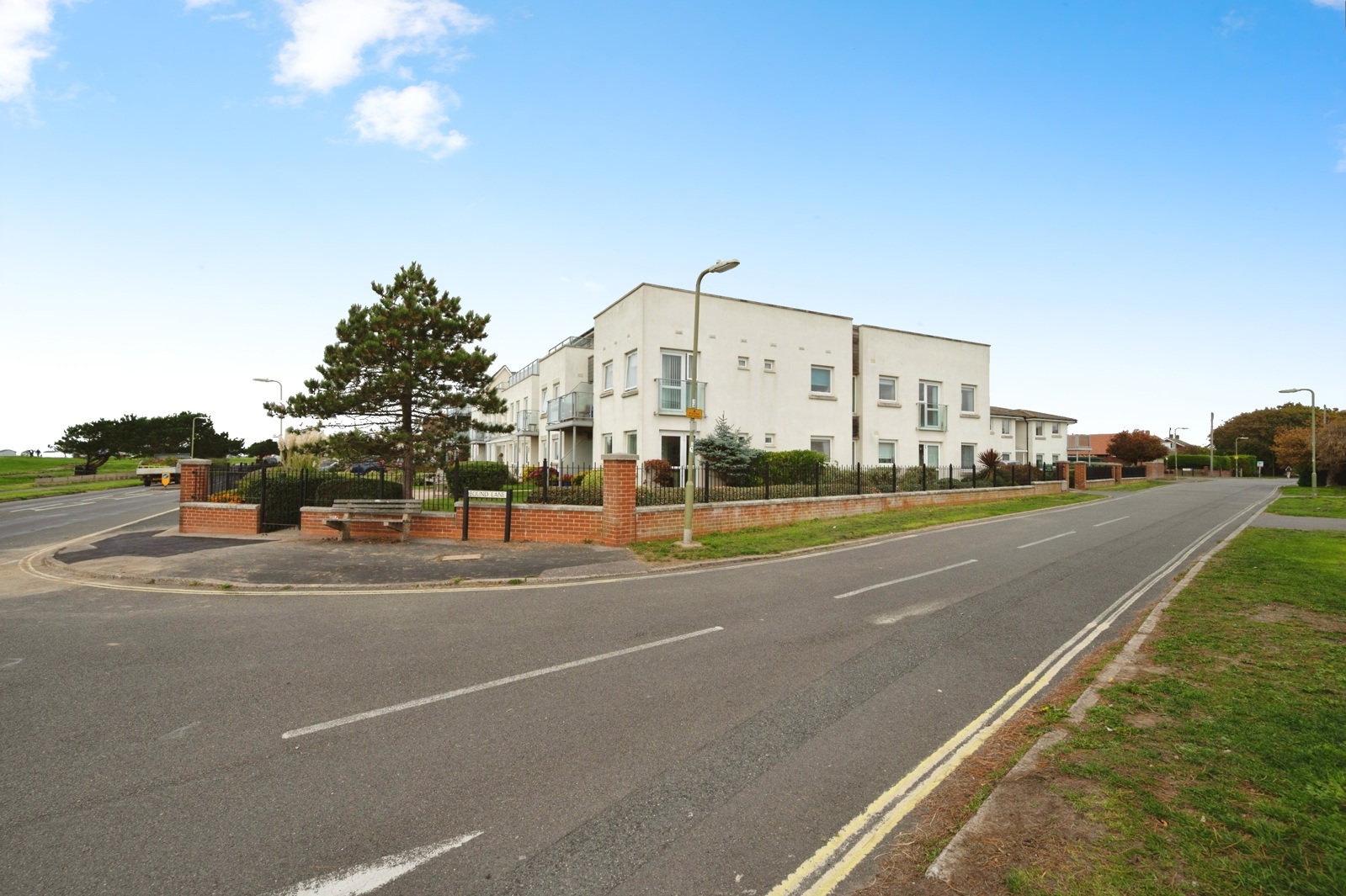 1-bed flat on 26 Dilkusha Court, 124, Sea Front, Hampshire, £175,000