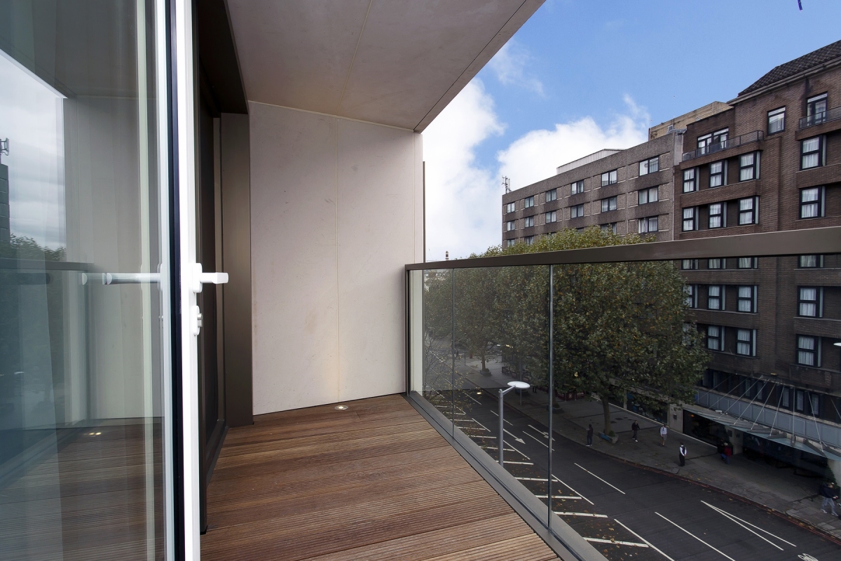 2 bedroom flat for sale 0