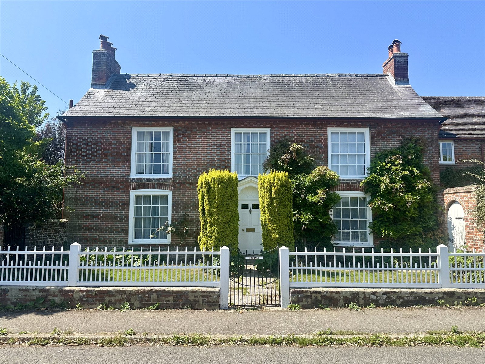 2 bedroom new flat for sale