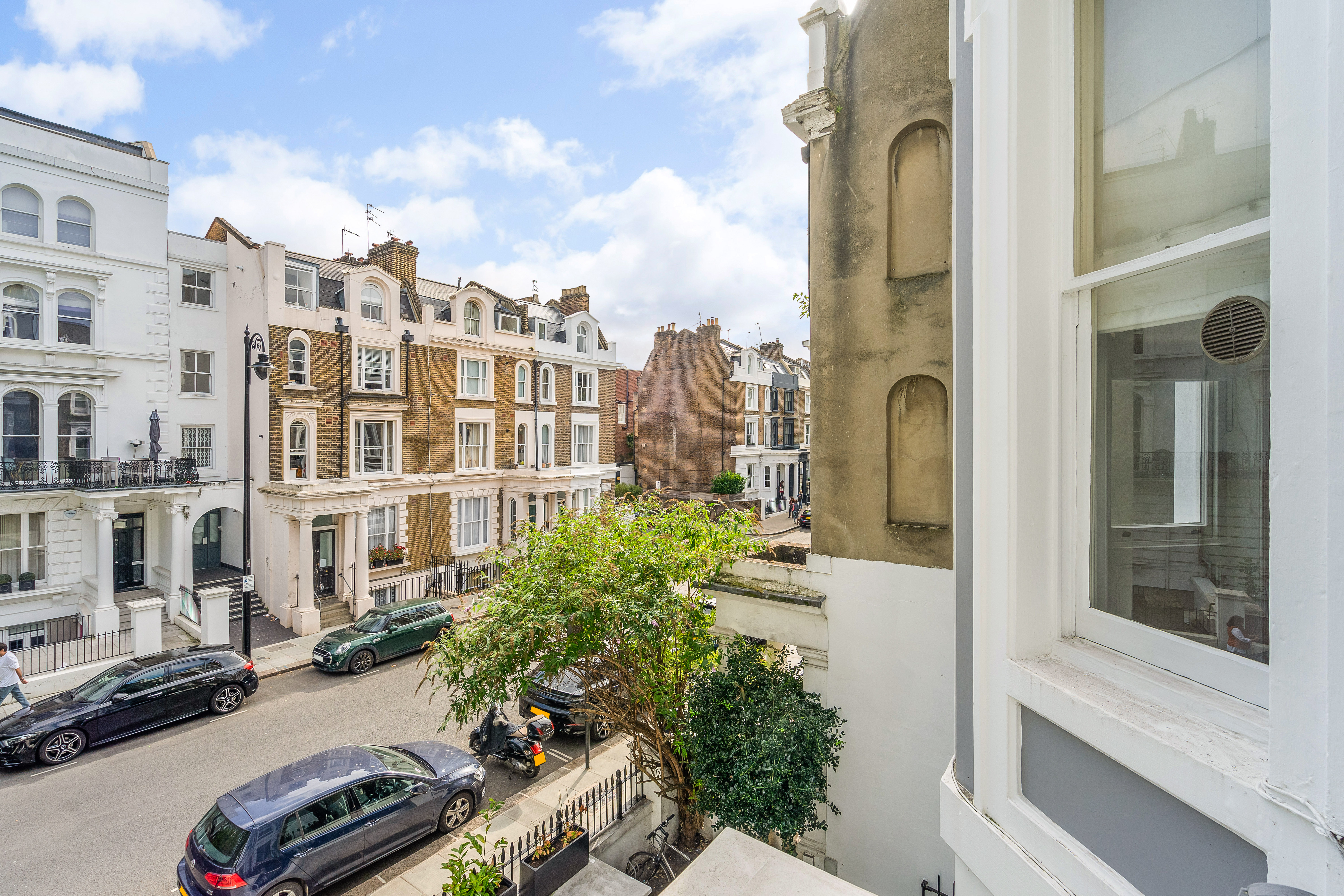 2 bedroom flat for sale 0