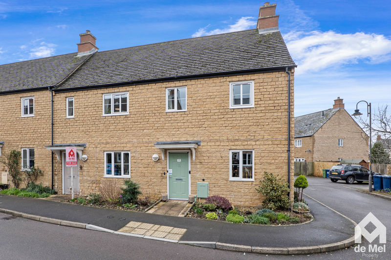 2-bed flat on 47, Knapps Crescent, Cheltenham, £100,000