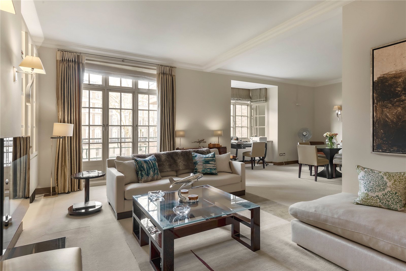 2 bedroom flat for sale 0