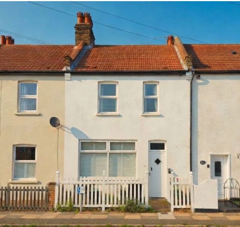 64 Liddon Road, Bromley photo 2