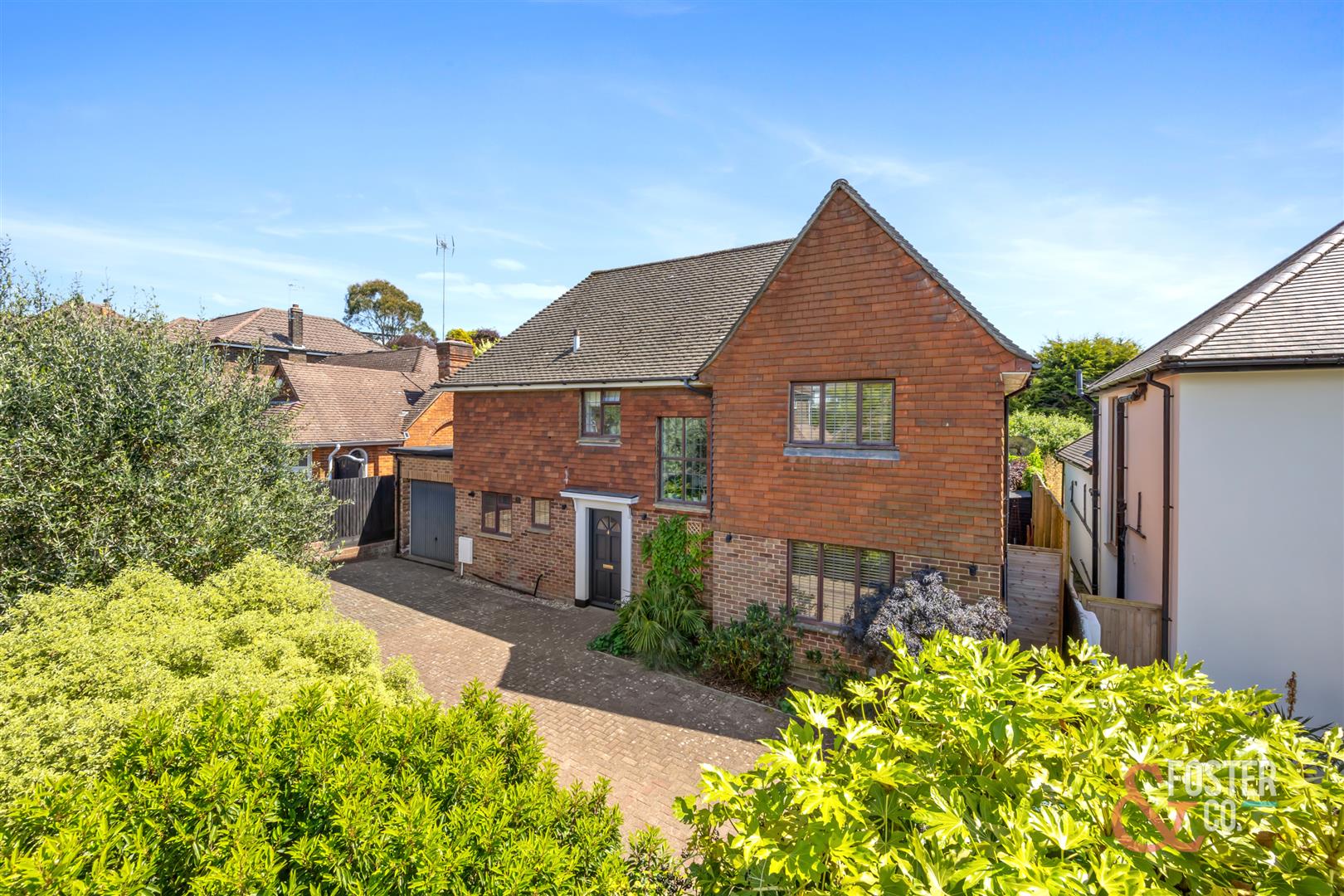 4 bedroom detached house for sale 0
