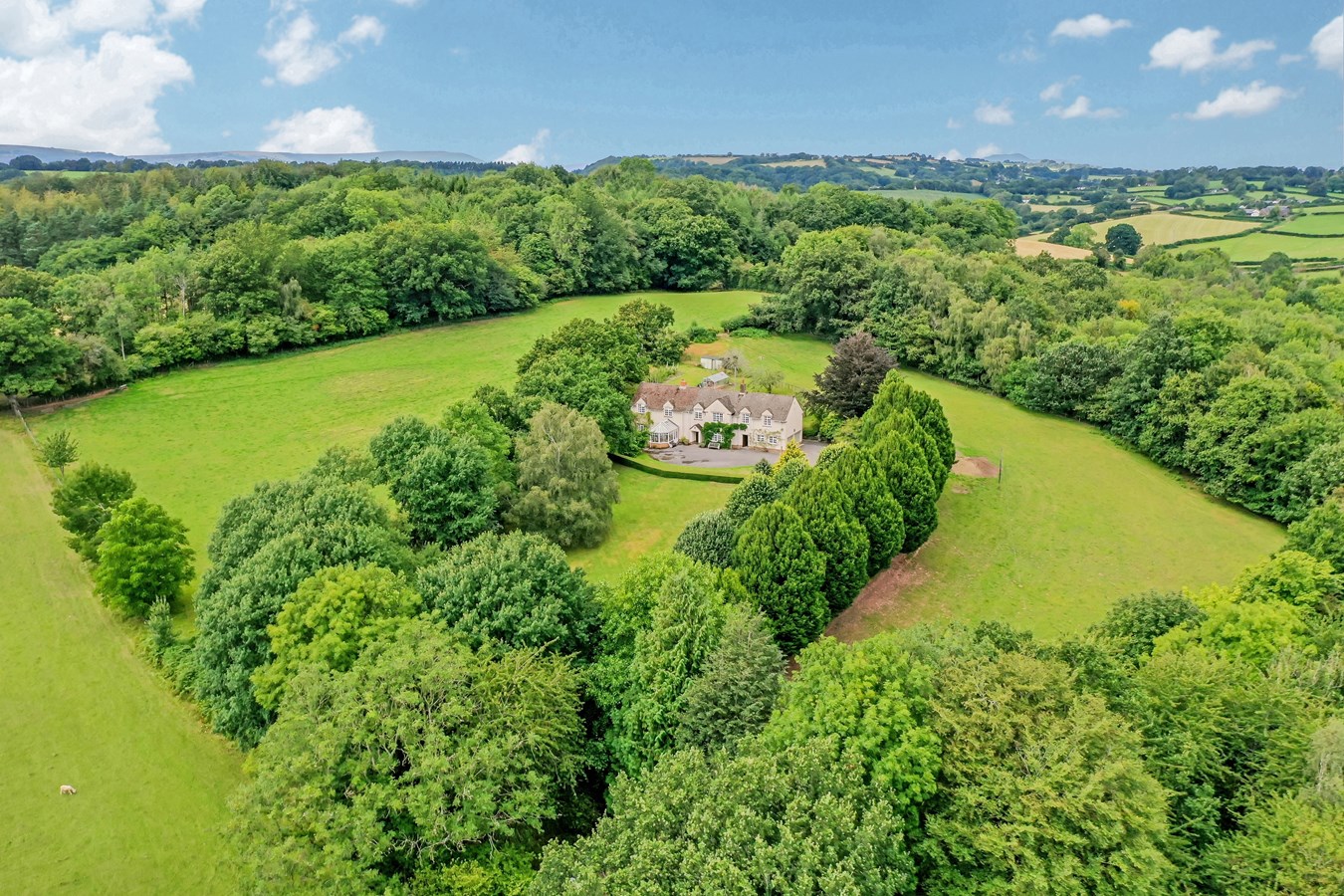 Monmouthshire Archives Million pound homes for sale UK, Luxury Cars
