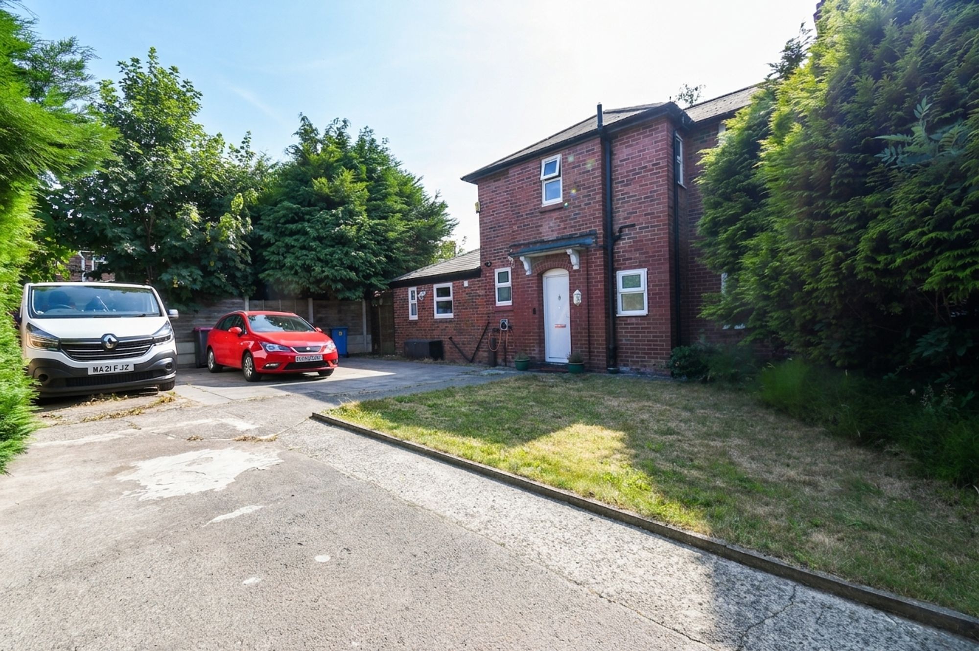 4 Hazelmere Avenue, Eccles, Manchester, M30 8ED - listing photo