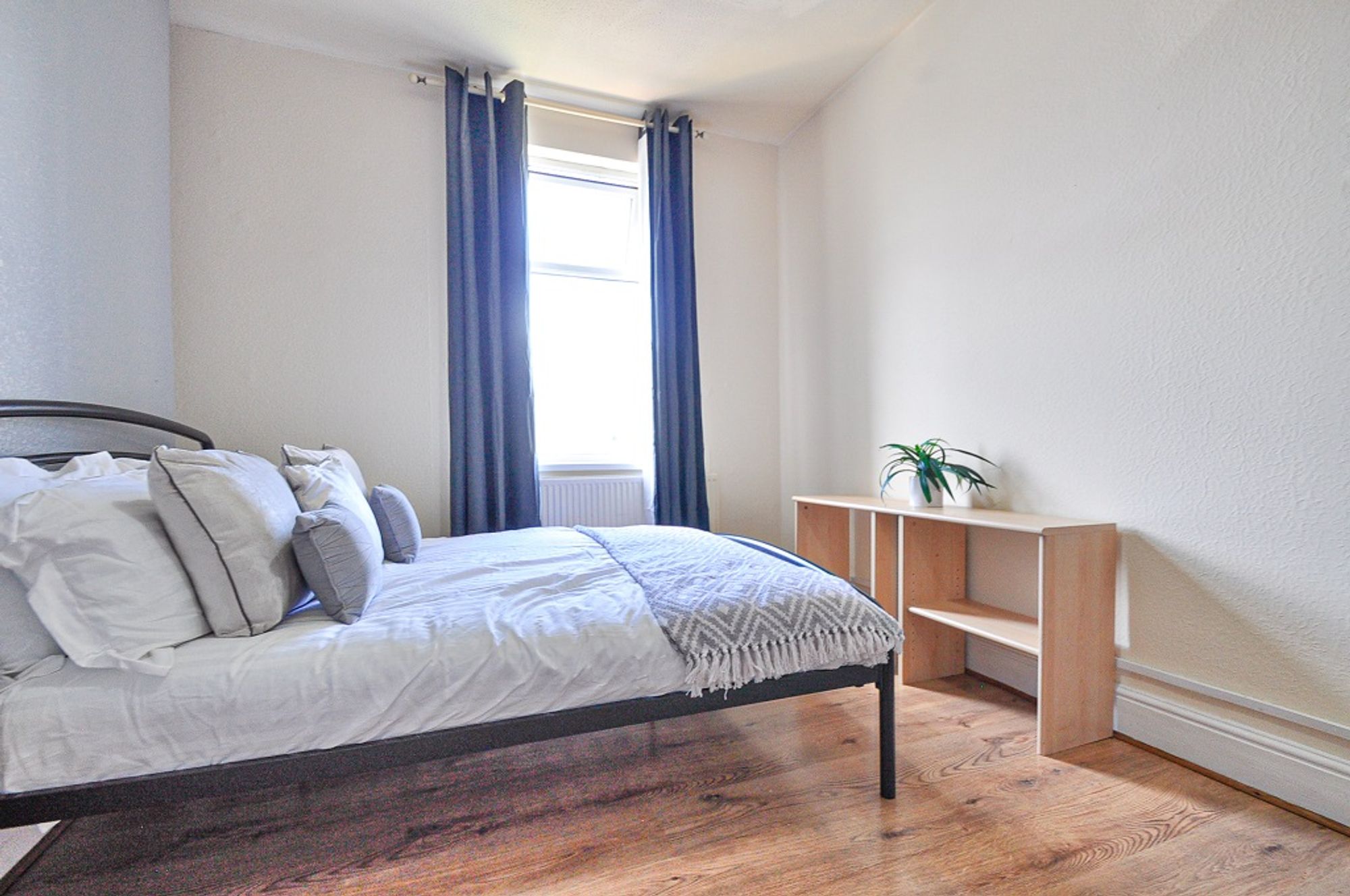 Room 3 146 Caerleon Road, Newport photo 5