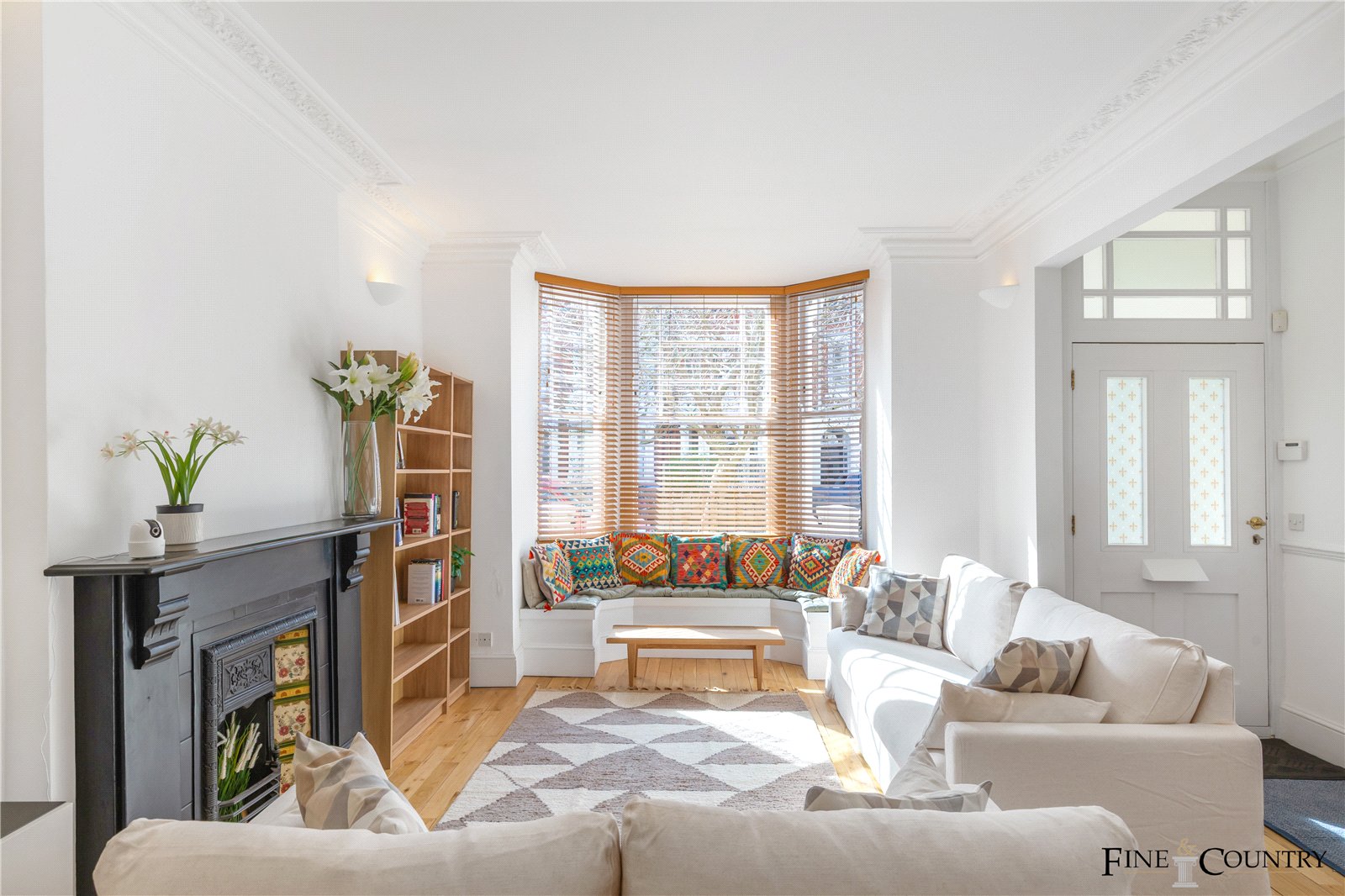 4 bedroom terraced house for sale 0