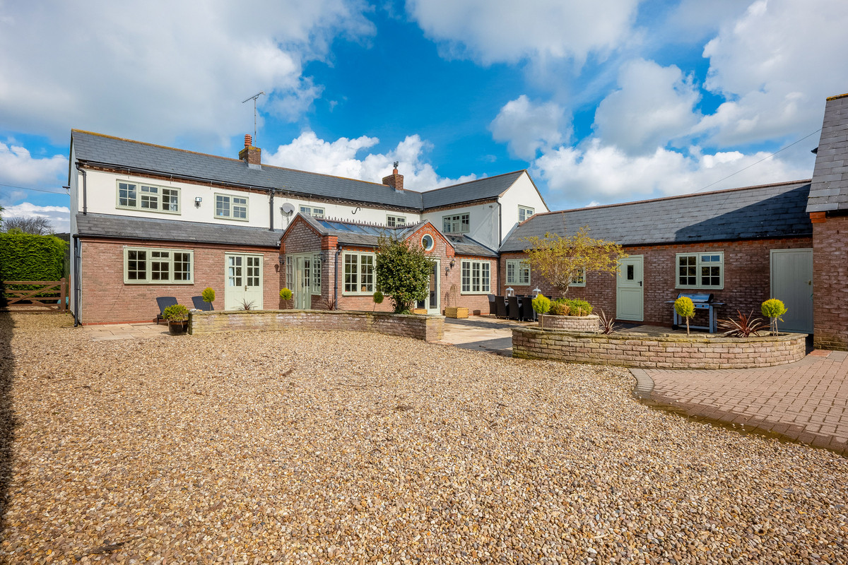 Photos of Stockton, Southam, Warwickshire CV47 64487889 PrimeLocation