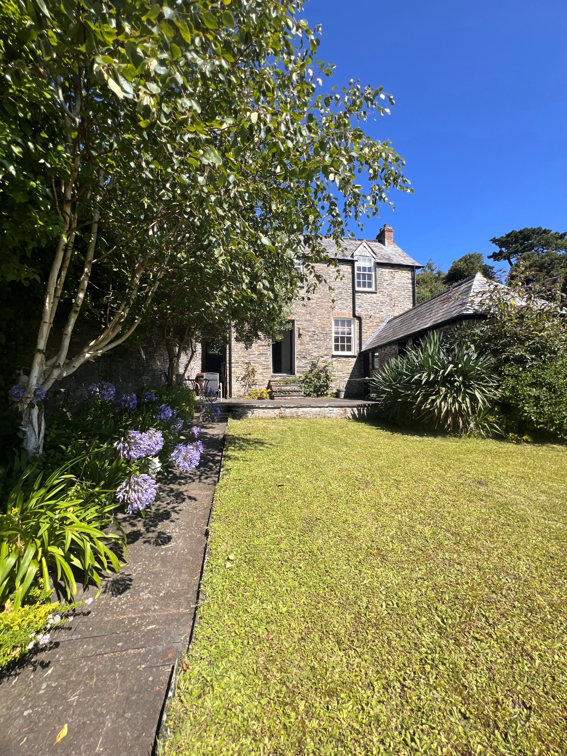 3 bedroom terraced house for sale 0