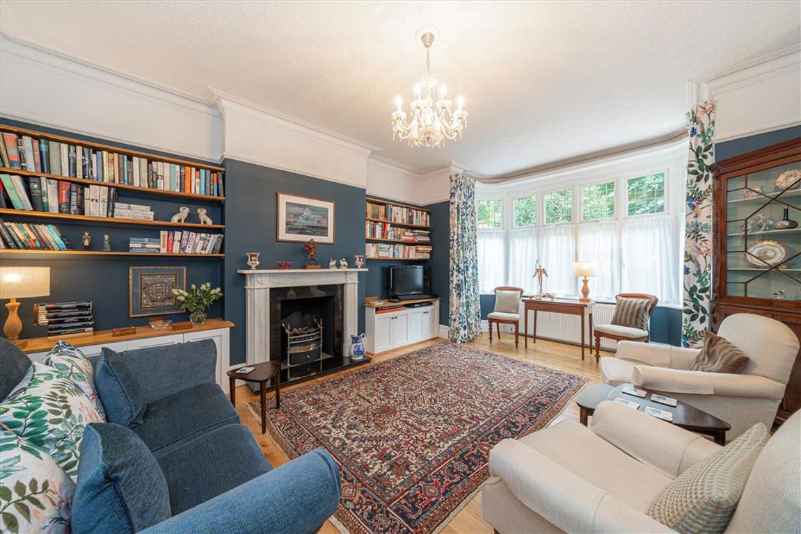 5 bedroom property for sale 0