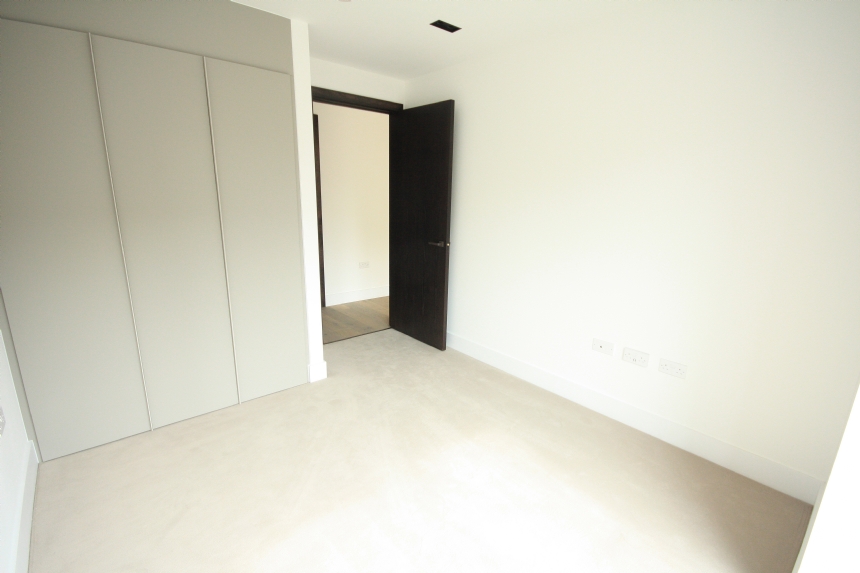 2 bedroom flat for sale 0