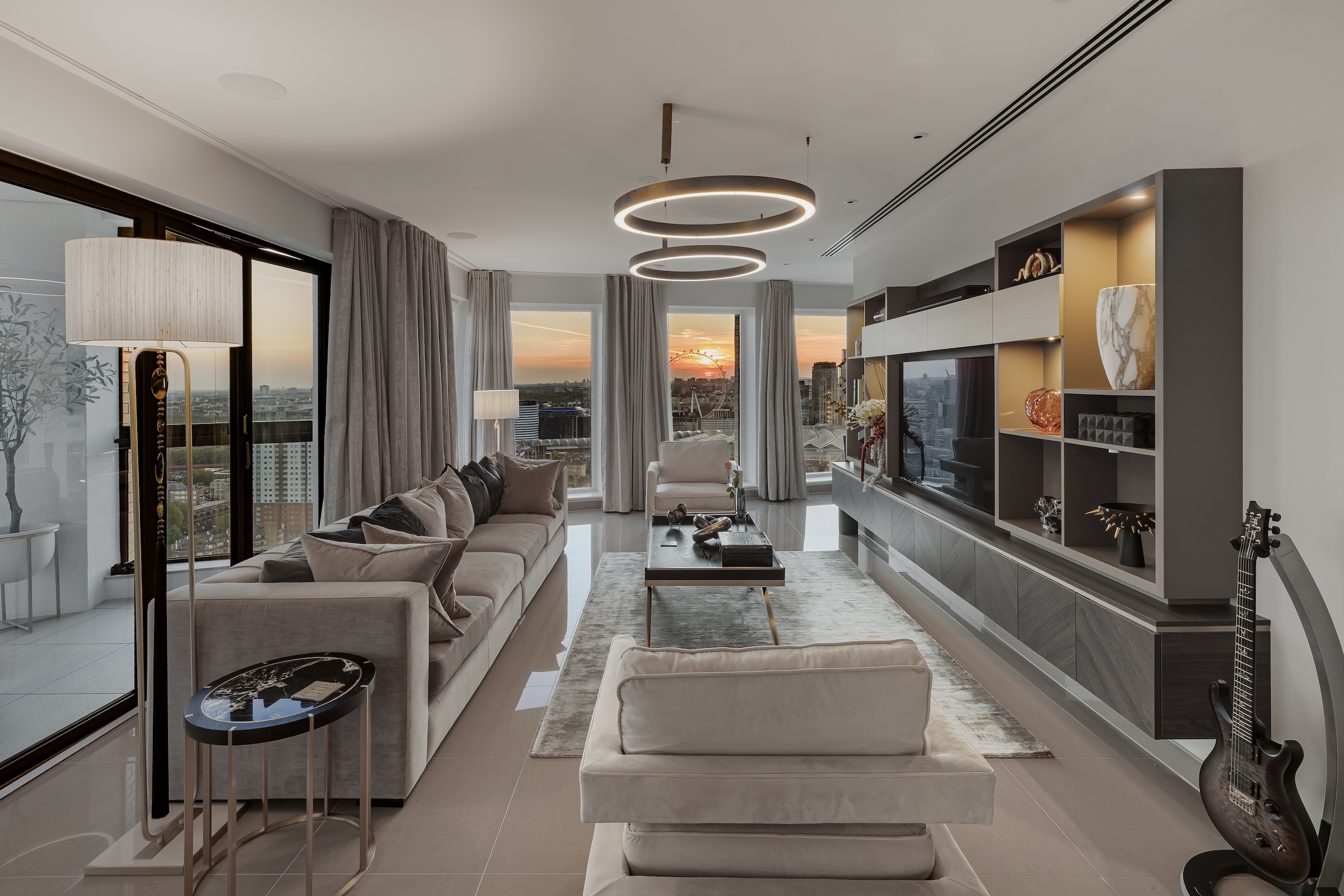 2 bedroom flat for sale 0