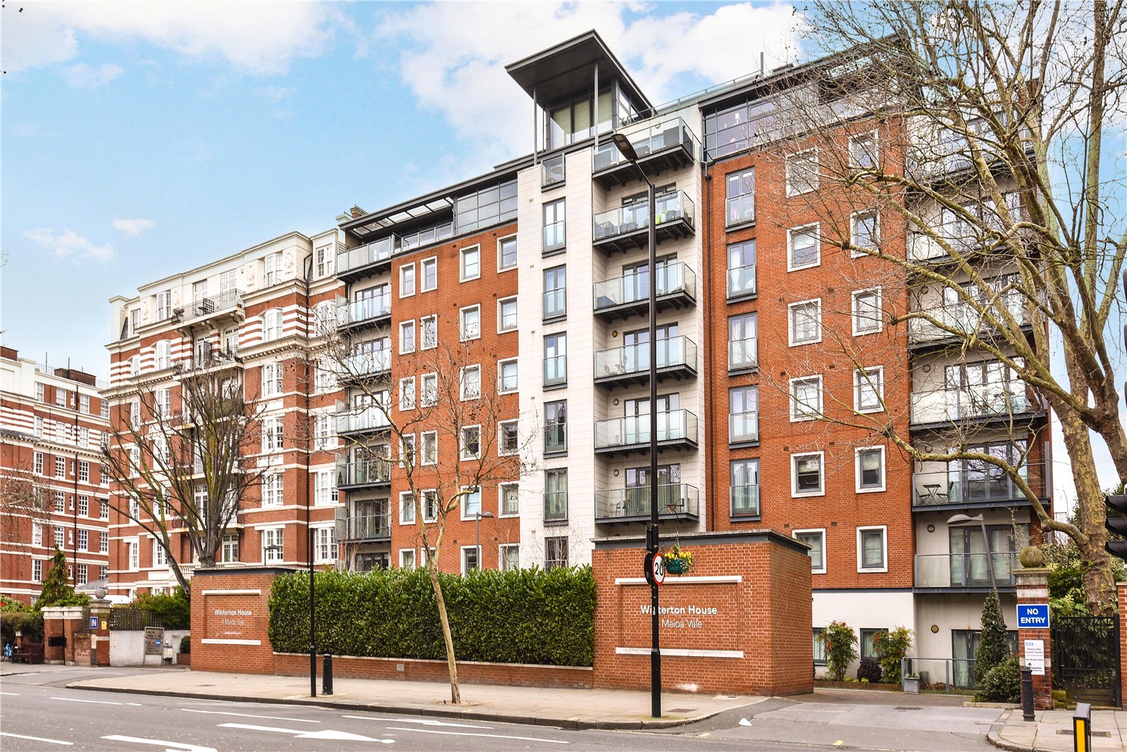 5 bedroom terraced house for sale