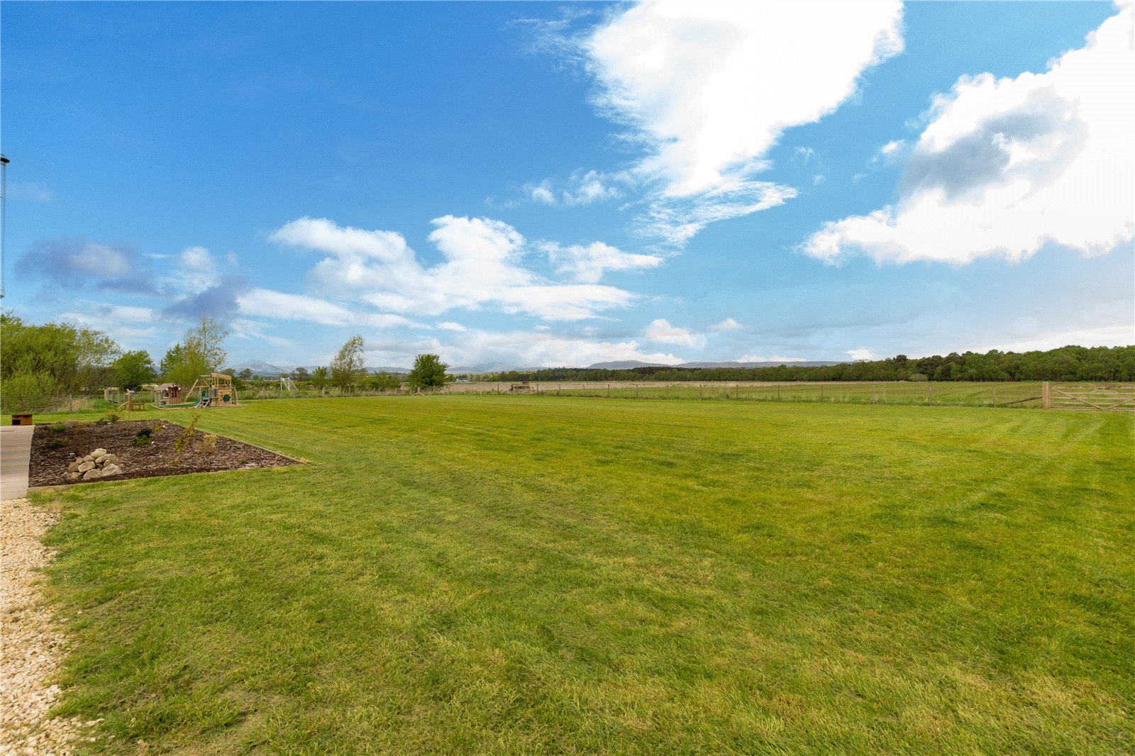 Photos of Mill Lodge, Rossburn Lane, Blair Drummond, Stirling FK9