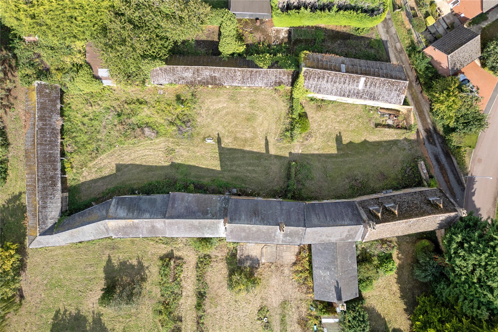 5 bedroom property for sale 0