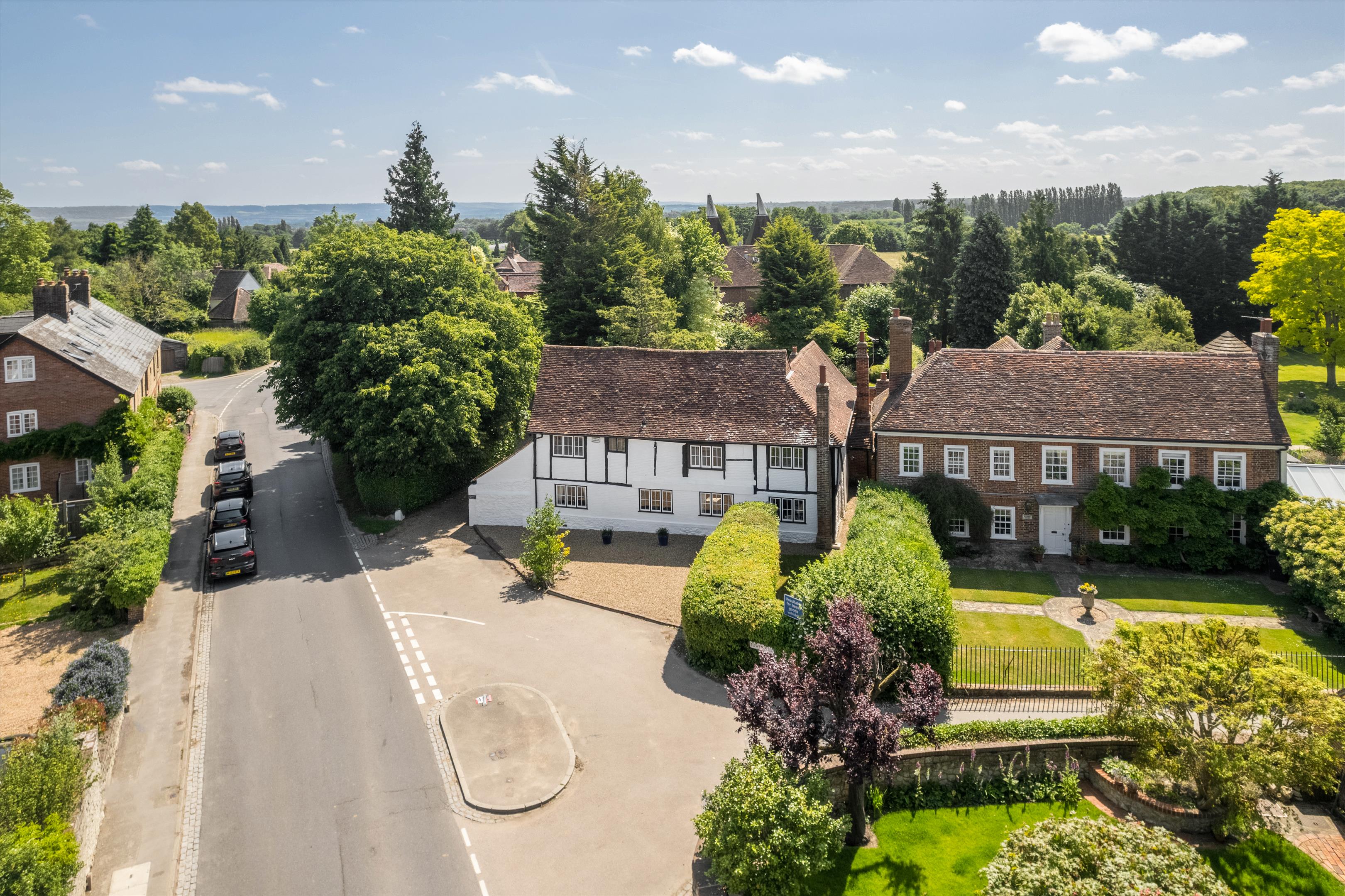 4 bedroom detached house for sale in Chalfont St. Giles