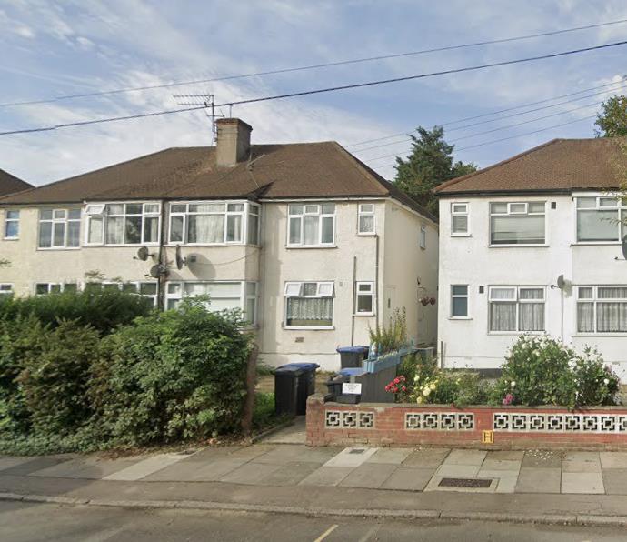 68A, Westmoor Road, Enfield photo 2