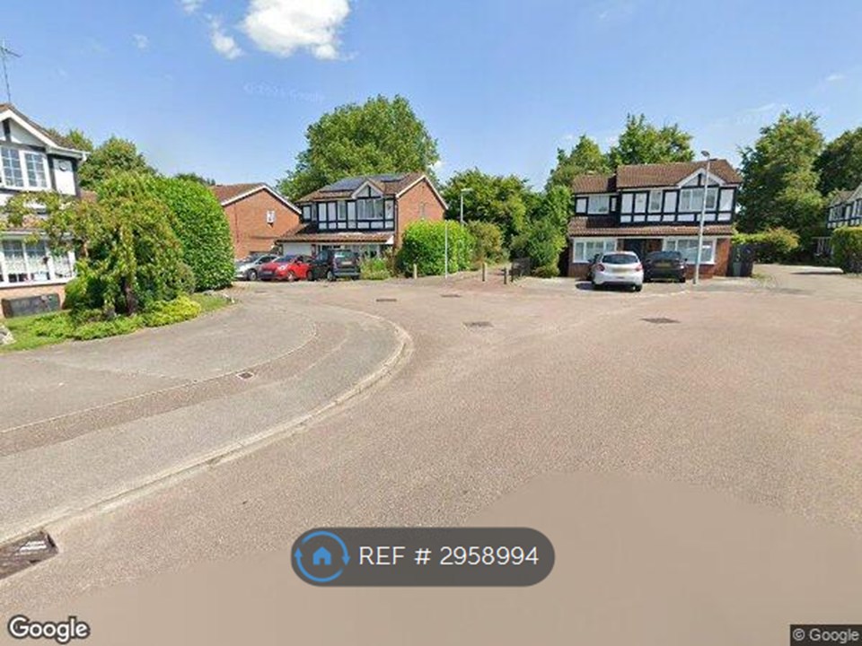Milton Way, Houghton Regis, Dunstable photo 3