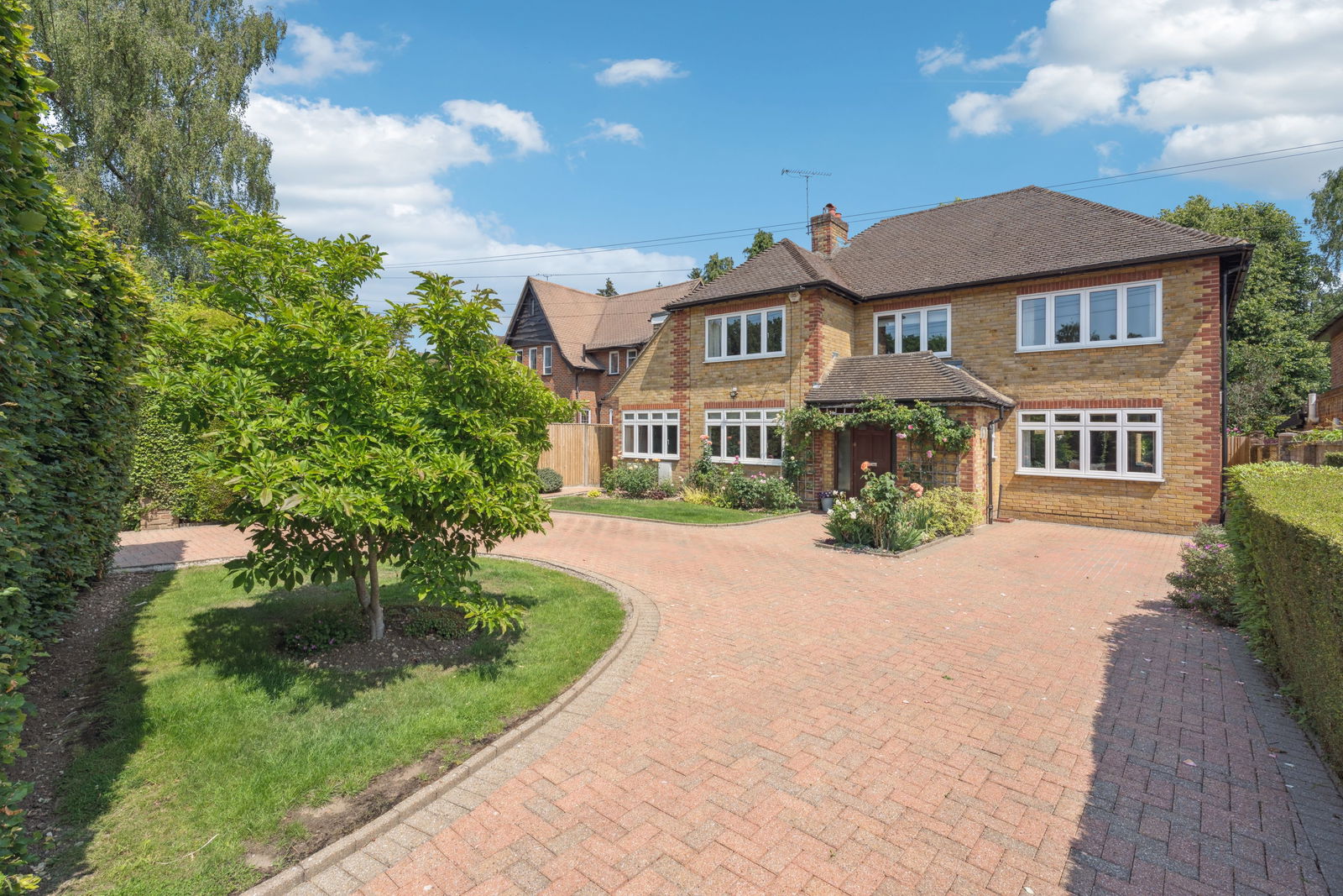 6 bedroom detached new house for sale